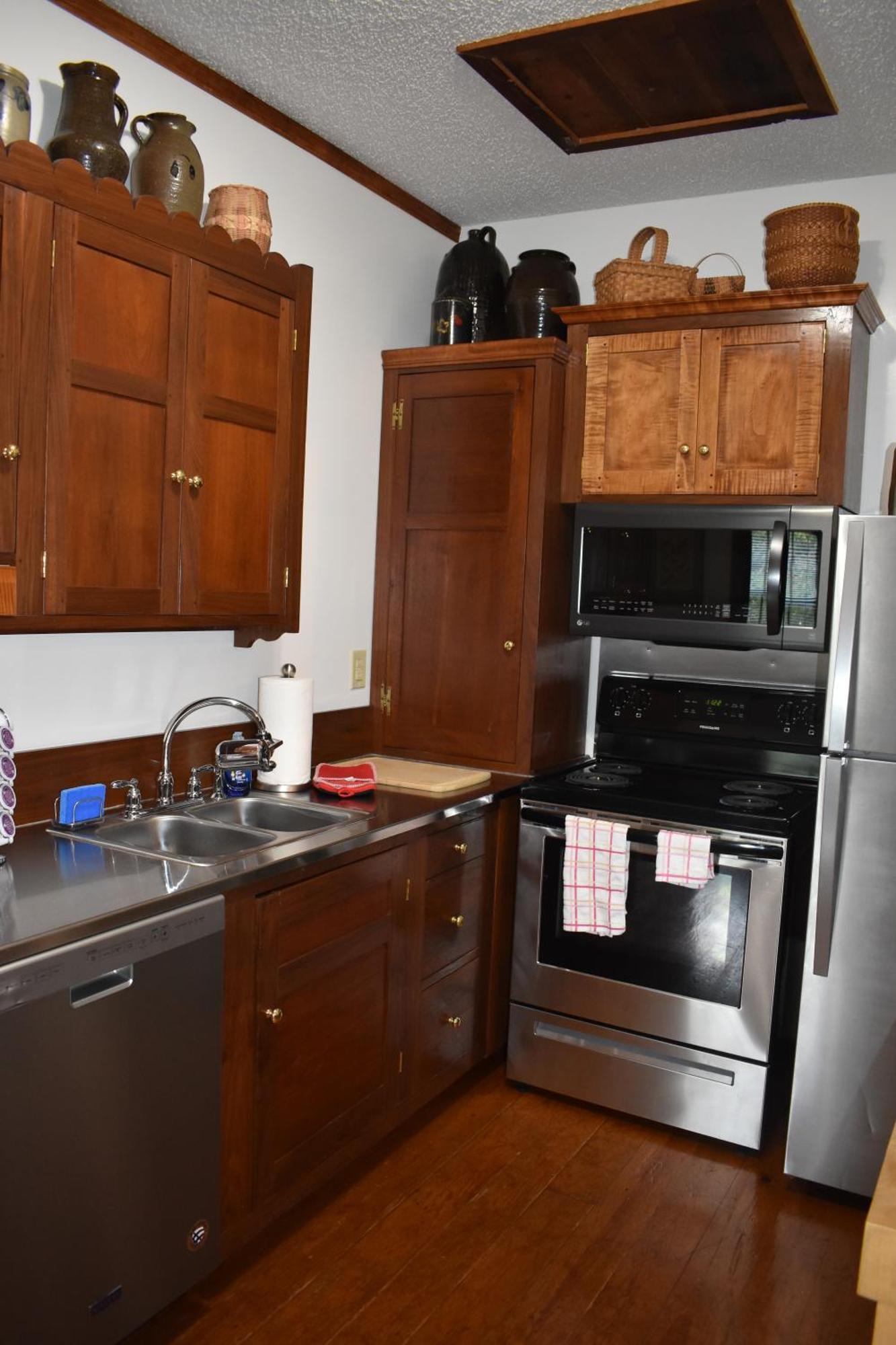 Restored1850S Log Cabin, With Gazebo And Gardens! 1 Mile To Downtown Weaverville Eksteriør bilde